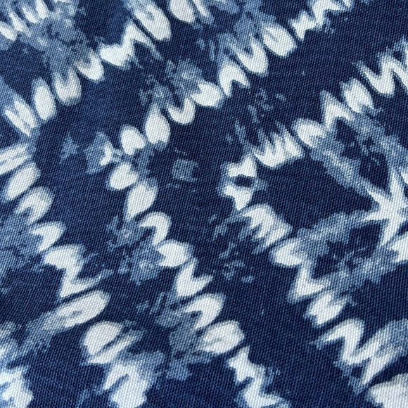 Set of 4 Amelia Tye-Dye Placemats -  NWT - Picture 3 of 7